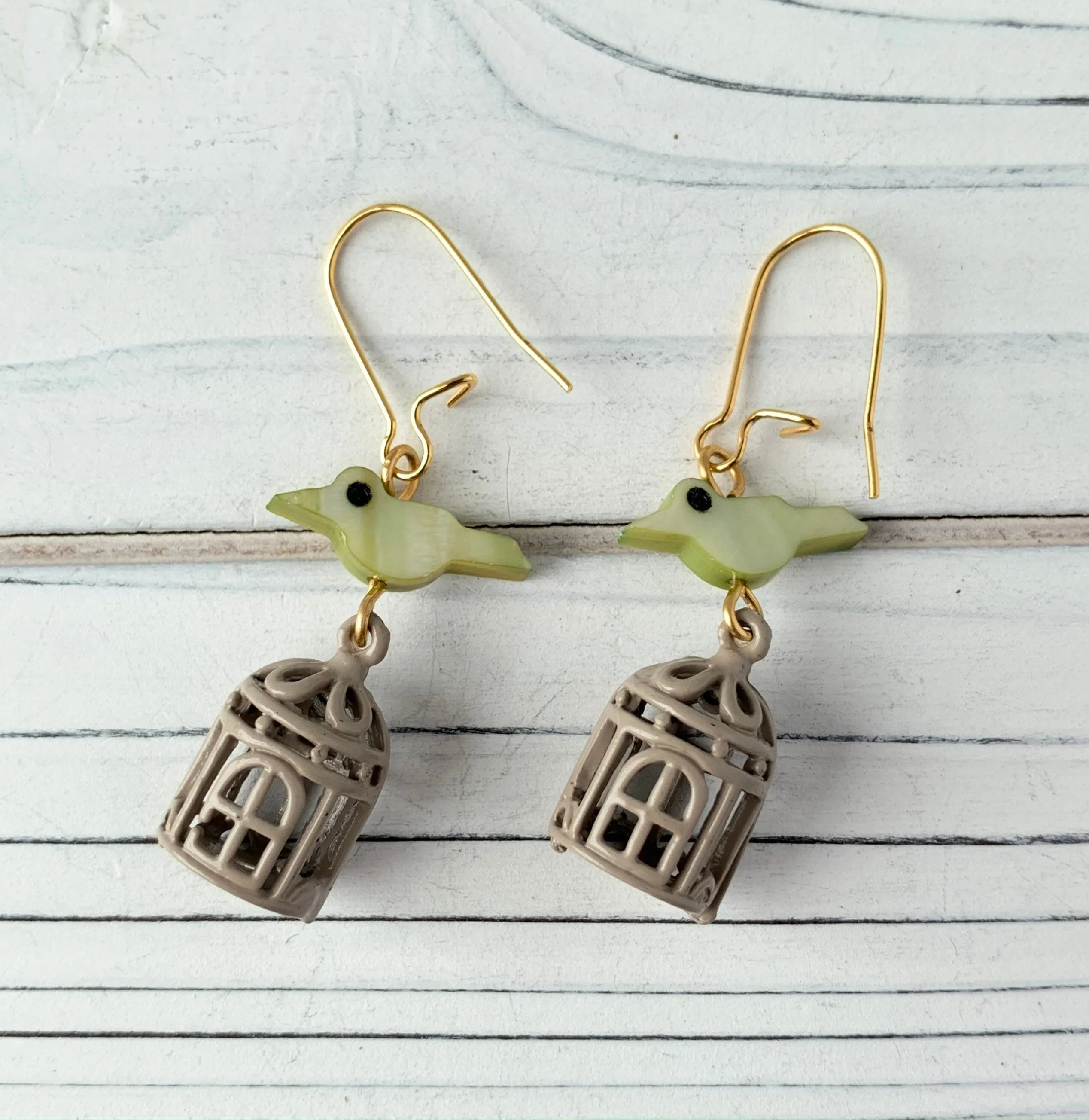 Birdcage Earrings in Mint