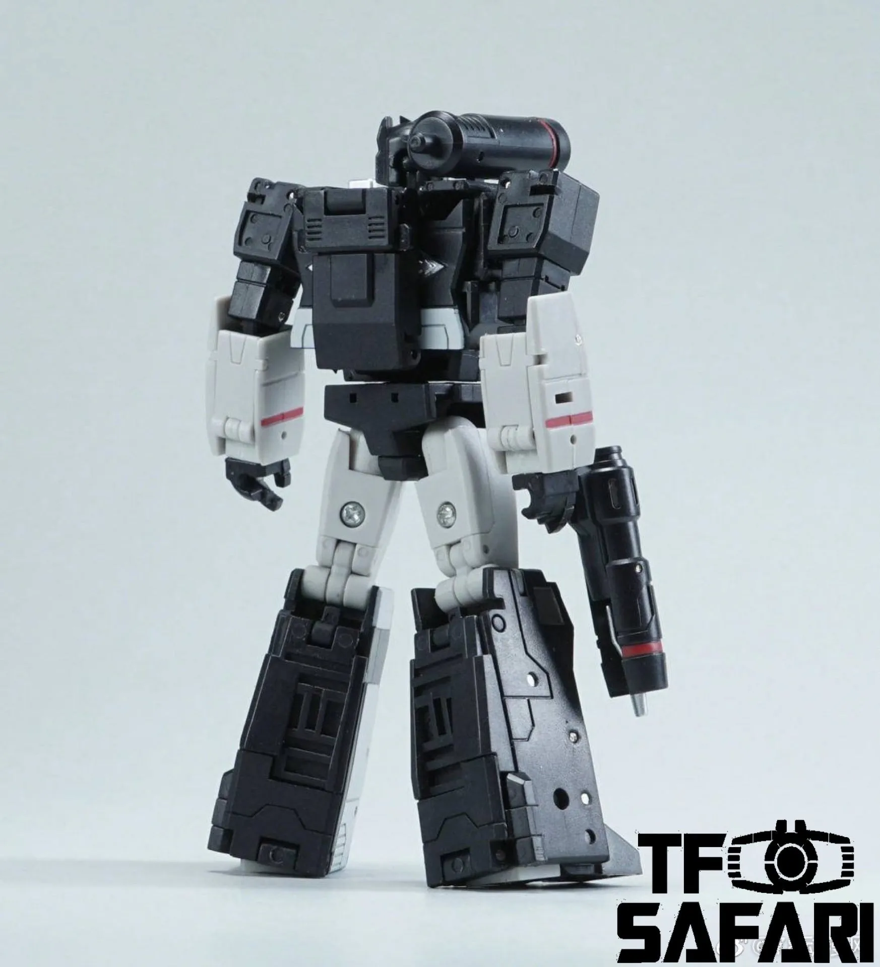 Magic Square MS-Toys MS-B27B MSB27B Sound Wall (Soundblaster Legends Class) 11cm / 4.3"