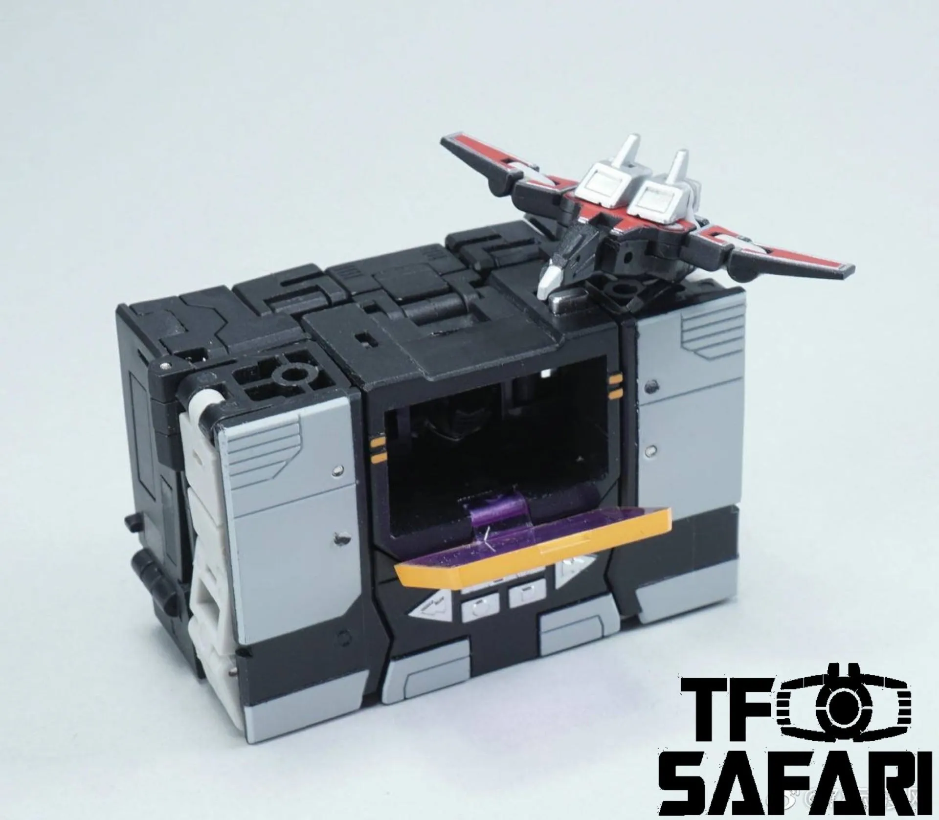 Magic Square MS-Toys MS-B27B MSB27B Sound Wall (Soundblaster Legends Class) 11cm / 4.3"